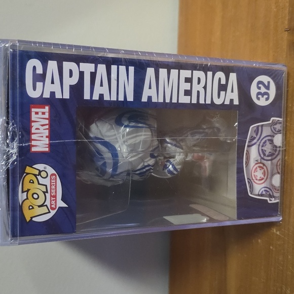 Funko Art Series Captain America Figure with Red, Blue, and Silver - Picture 4 of 6